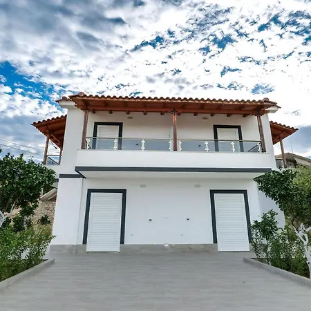Luka شقة ساراندا