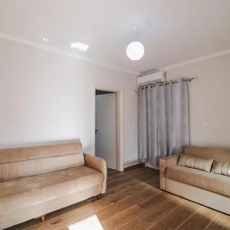Apartment Luka *